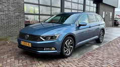 Blauw Gebruikt 2017 VW Passat Stationwagen | € 16.975 (Goede deal)