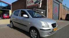 Gebruikt 2004 Kia Picanto Hatchback | € 2.250 (Eerlijke prijs)