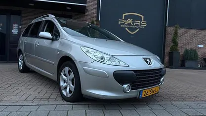 Grijs Gebruikt 2006 Peugeot 307 Stationwagen | € 1.950 (Eerlijke prijs)