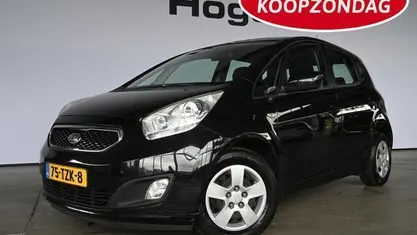 Occasion Kia Venga Plus 90 PK (66 kW) 2012 Zwart Hatchback