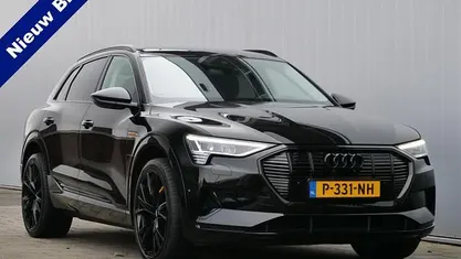 Gebruikt 2020 Audi e-tron Business SUV | € 24.950 (Goede deal)
