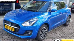 Blauw Gebruikt 2023 Suzuki Swift Style Hatchback | € 18.945 (Eerlijke prijs)