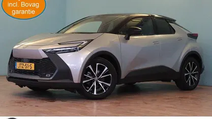 Occasion Toyota C-HR Team 140 PK (102 kW) 2025 Grijs (metallic) SUV