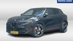 Gebruikt 2025 Alfa Romeo Junior Veloce SUV | € 47.425 (Eerlijke prijs)