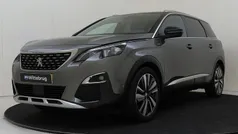 Grijs Gebruikt 2020 Peugeot 5008 GT-line MPV | € 24.925 (Eerlijke prijs)