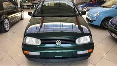 Groen Gebruikt 1996 VW Golf Sedan | € 2.499 (Eerlijke prijs)