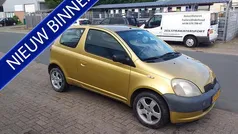 Gebruikt 2002 Toyota Yaris Terra Hatchback | € 1.350 (Eerlijke prijs)