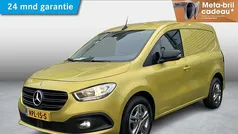 Geel Gebruikt 2022 Mercedes Citan 110 Van | € 17.950 (Eerlijke prijs)