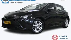 Zwart Gebruikt 2022 Toyota Corolla Active Hatchback | € 21.450 (Eerlijke prijs)