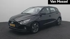 Zwart Gebruikt 2023 Hyundai i20 Comfort Hatchback | € 20.940 (Eerlijke prijs)