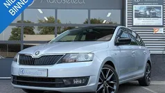 Grijs Gebruikt 2015 Skoda Rapid Elegance Hatchback | € 9.990 (Eerlijke prijs)