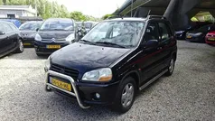 Zwart Gebruikt 2003 Suzuki Ignis Hatchback | € 1.395 (Eerlijke prijs)