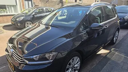 Occasion VW Golf Sportsvan LOUNGE 110 PK (80 kW) 2015 MPV