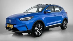 Blauw Gebruikt 2023 MG ZS Luxury Sedan | € 27.995 (Eerlijke prijs)