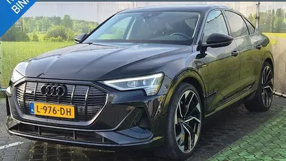 Gebruikt 2020 Audi e-tron Sportback SUV | € 27.850 (Eerlijke prijs)