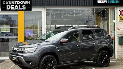 Gebruikt 2023 Dacia Duster Journey SUV | € 26.245 (Eerlijke prijs)
