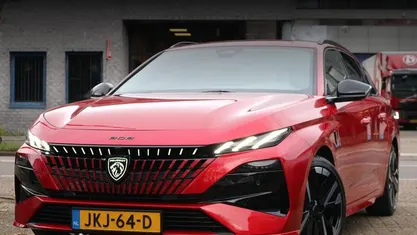 Gebruikt 2025 Peugeot 308 SW GT Stationwagen | € 43.950 (Eerlijke prijs)