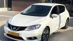 Wit, metallic lak Gebruikt 2014 Nissan Pulsar Tekna Hatchback | € 8.999 (Eerlijke prijs)