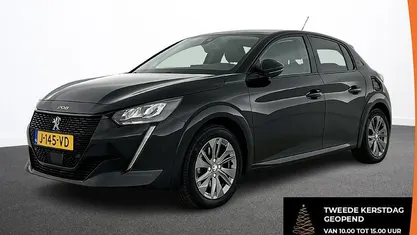 Zwart Gebruikt 2020 Peugeot e-208 Allure Hatchback | € 13.890 (Eerlijke prijs)