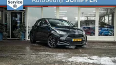 Gebruikt 2024 Toyota Yaris Hybrid Business Edition Hatchback | € 22.950 (Eerlijke prijs)
