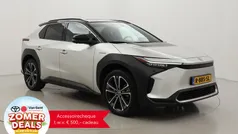 Grijs Gebruikt 2022 Toyota bZ4X Premium SUV | € 29.999 (Super prijs)