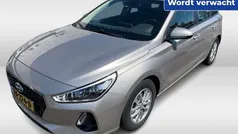 Beige Gebruikt 2018 Hyundai i30 Comfort Stationwagen | € 14.950 (Eerlijke prijs)