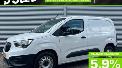 Wit Gebruikt 2024 Opel Combo Comfort Van | € 18.656 (Goede deal)