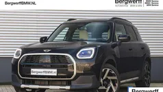 Gebruikt 2024 Mini Countryman Favoured SUV | € 46.875 (Eerlijke prijs)