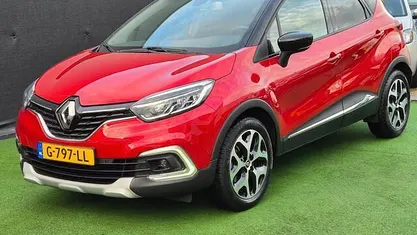 Occasion Renault Captur Version S 150 PK (110 kW) 2019 Rood SUV
