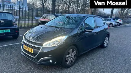 Gebruikt 2019 Peugeot 208 Active Hatchback | € 8.240 (Eerlijke prijs)