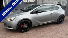 Grijs, metallic lak Gebruikt 2013 Opel Astra GTC Sport Hatchback | € 6.500 (Eerlijke prijs)