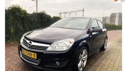 Gebruikt 2008 Opel Astra Cosmo Hatchback | € 2.250 (Goede deal)