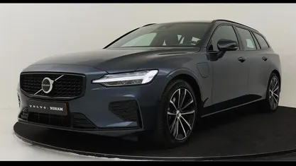Gebruikt 2025 Volvo V60 Plus Stationwagen | € 43.890 (Eerlijke prijs)