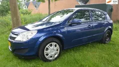 Blauw Gebruikt 2008 Opel Astra Essentia Hatchback | € 2.950 (Eerlijke prijs)