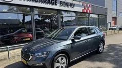 Grijs Gebruikt 2019 Skoda Scala Ambition Hatchback | € 12.950 (Eerlijke prijs)