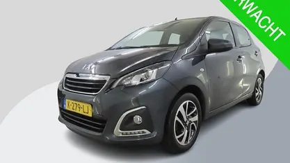 Grijs Occasion 2021 Peugeot 108 Allure Hatchback | € 10.950 (Eerlijke prijs)