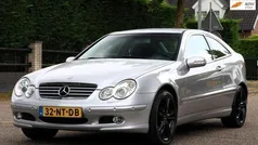 Grijs Gebruikt 2004 Mercedes C180 Coupé | € 3.395 (Eerlijke prijs)