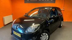 Zwart Gebruikt 2008 Renault Twingo Night&Day Hatchback | € 1.850 (Eerlijke prijs)