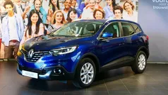 Bleu cosmos rpr (donker blauw metallic) Gebruikt 2016 Renault Kadjar Intens SUV | € 14.950 (Eerlijke prijs)