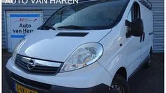 Wit Gebruikt 2010 Opel Vivaro Van | € 4.450 (Goede deal)