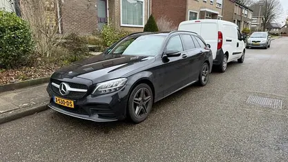 Zwart Gebruikt 2018 Mercedes C220 Premium Plus Stationwagen | € 18.950 (Goede deal)