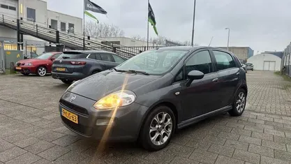 Occasion Fiat Punto Evo Lounge 84 PK (61 kW) 2013 Grijs Hatchback