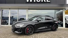 Zwart Gebruikt 2023 Audi RS3 Exclusive Hatchback | € 69.900 (Goede deal)