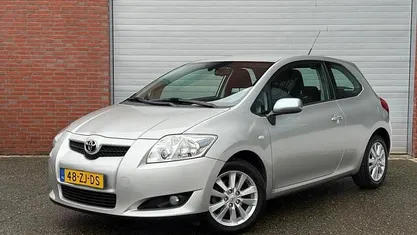 Occasion Toyota Auris Luna 124 PK (91 kW) 2008 Grijs (metallic) Hatchback