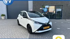 Wit Gebruikt 2017 Toyota Aygo Hatchback | € 6.250 (Eerlijke prijs)