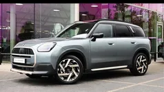 Groen Gebruikt 2025 Mini Countryman Favoured SUV | € 50.950 (Eerlijke prijs)
