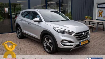Grijs Occasion 2015 Hyundai Tucson Premium SUV | € 15.940 (Eerlijke prijs)