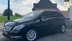 Zwart Gebruikt 2013 Mercedes B200 Prestige MPV | € 9.445 (Eerlijke prijs)