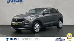 Grijs Gebruikt 2021 VW T-Roc Style SUV | € 25.950 (Super prijs)