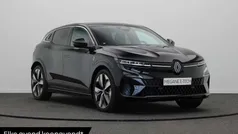 Gebruikt 2025 Renault Mégane Komfort Hatchback | € 37.250 (Goede deal)
